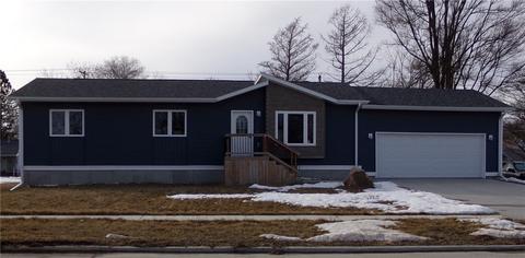 606 N Cedar St, Jefferson, IA 50129