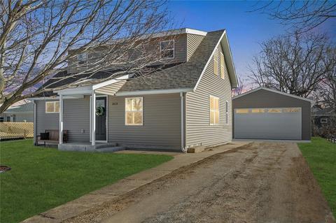 313 SW 4th St, Ogden, IA 50212