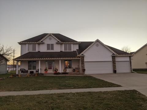 2005 N 9th St, Indianola, IA 50125
