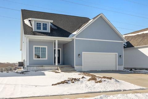 1922 28th Ct SW, Altoona, IA 50009