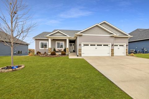 5055 Kelsey Dr, Van Meter, IA 50261