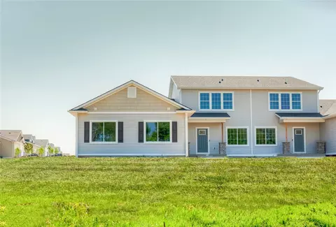 679 Venice Ave, West Des Moines, IA 50266