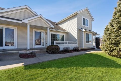 15432 Tanglewood Dr, Urbandale, IA 50323