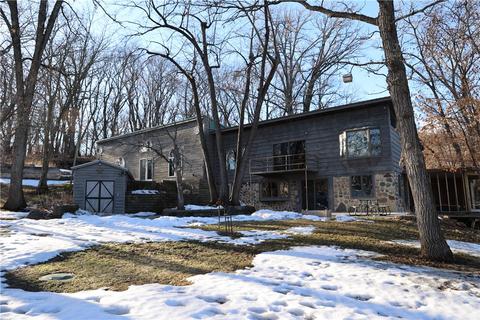 1009 140th St, Clare, IA 50524