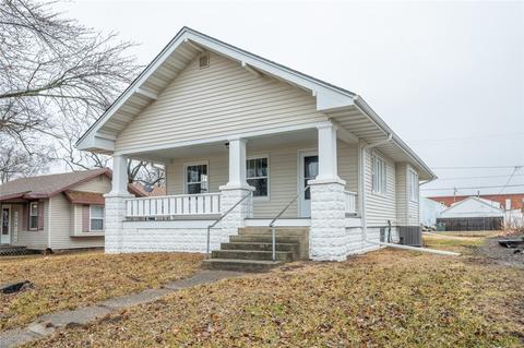 104 1st St NW, Melcher Dallas, IA 50163