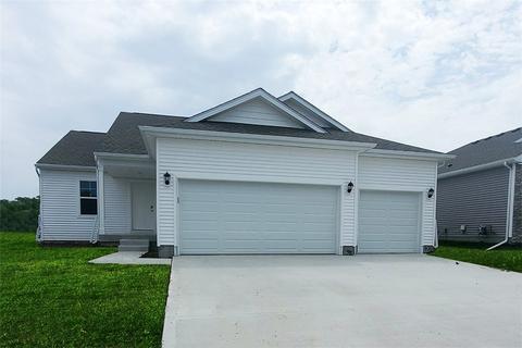 2803 E 50th St, Des Moines, IA 50317
