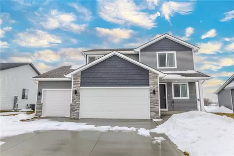 1012 Westridge St SW, Bondurant, IA 50035
