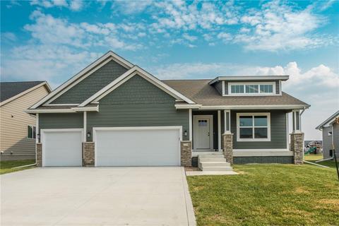 229 11th Ct NW, Bondurant, IA 50035