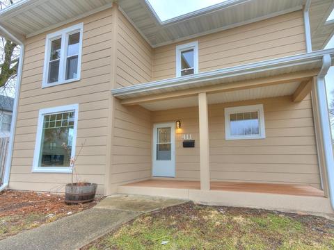 411 W Salem Ave, Indianola, IA 50125