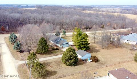 12045 Clarke Trl, Carlisle, IA 50047