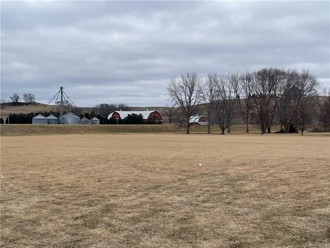 118 North St, Reasnor, IA 50232