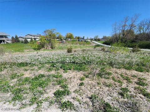 14 Hi View Drive, Knoxville, IA 50138