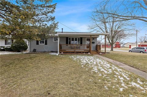 2601 E 40th St, Des Moines, IA 50317