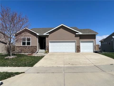 115 Broderick Dr, Waukee, IA 50263