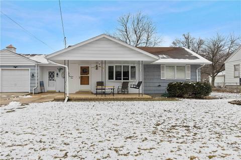 3101 E Tiffin Ave, Des Moines, IA 50317