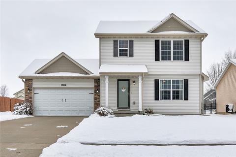 1004 NW Norton St, Grimes, IA 50111