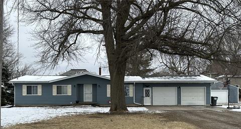 308 N Pearl St, New Sharon, IA 50207