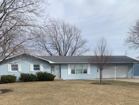 1142 Hwy 102 Rd, Pella, IA 50219