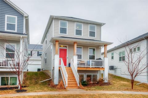 2707 NW 165th Ln, Clive, IA 50325