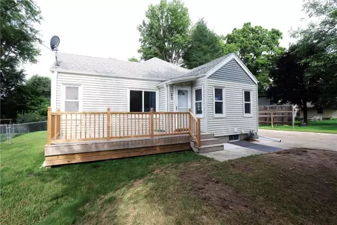 215 S Marshall St, Boone, IA 50036