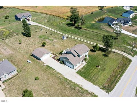 11774 SE 36th Ave, Runnells, IA 50237