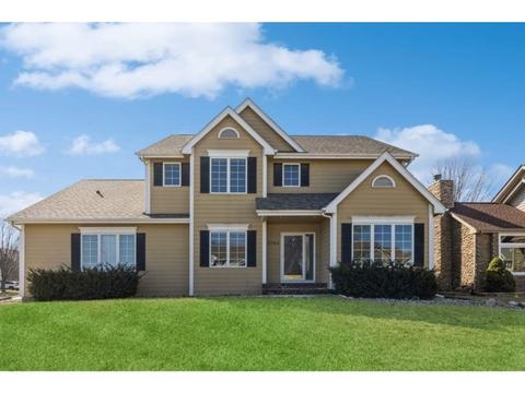 5704 Northview Dr, West Des Moines, IA 50266