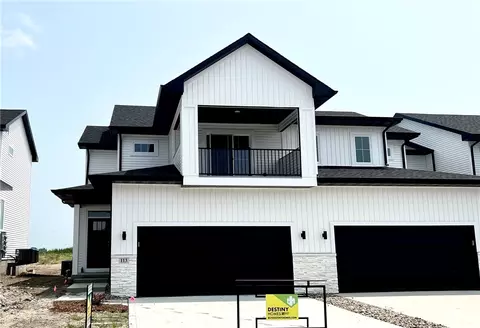 113 NE Country Meadow Ln, Ankeny, IA 50021