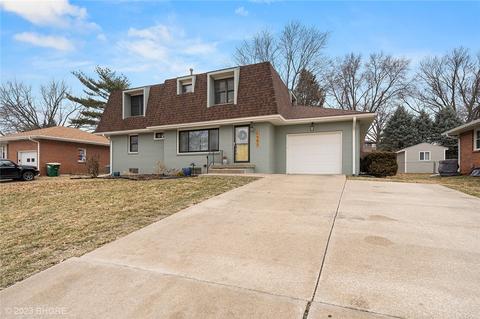 1502 W 6th Ave, Indianola, IA 50125