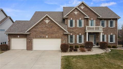 15103 Maple Dr, Urbandale, IA 50323