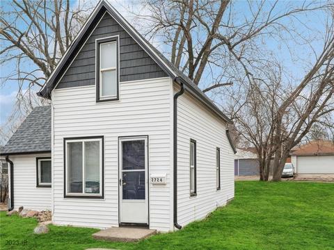 2724 Kinsey Ave, Des Moines, IA 50317