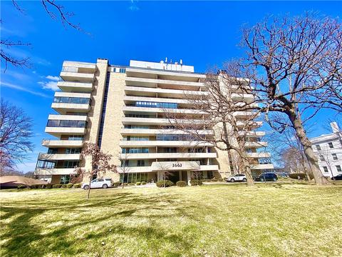 3663 Grand Ave #605, Des Moines, IA 50312