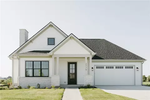 2770 N Brier Ln, Cumming, IA 50061