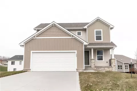 405 Ryan Cir, Mitchellville, IA 50169