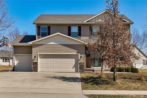 2840 Georgetown Ave, Norwalk, IA 50211