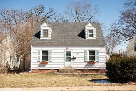 2305 33rd St, Des Moines, IA 50310