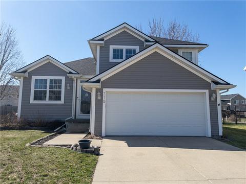 710 SE Melrose Dr, Waukee, IA 50263