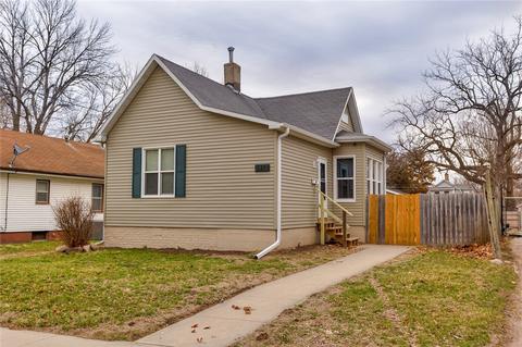 1413 York St, Des Moines, IA 50316