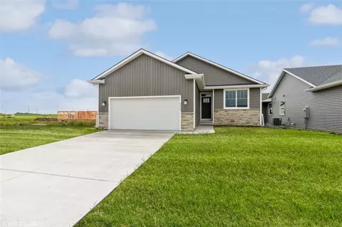 4123 NE 3rd St, Ankeny, IA 50021