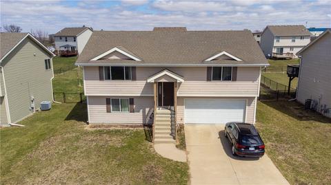 801 Jefferson Ave SE, Bondurant, IA 50035