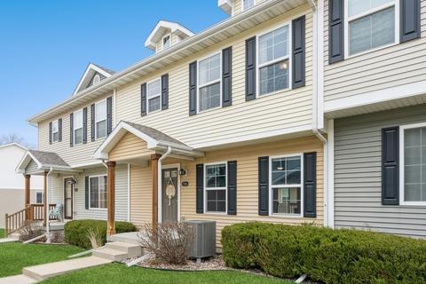 706 Cypress Pl, Norwalk, IA 50211