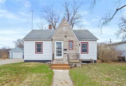 113 N Park Lane Dr, Knoxville, IA 50138