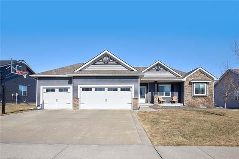 504 W Centennial Dr, Huxley, IA 50124
