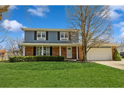 4505 73rd Pl, Urbandale, IA 50322