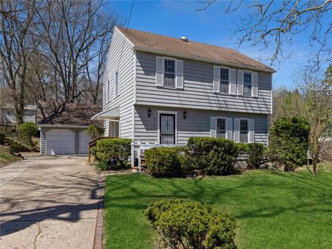 216 SW 39th St, Des Moines, IA 50312