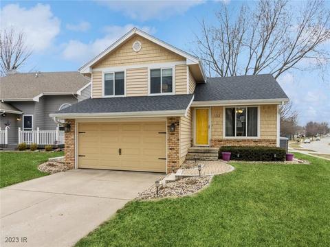 132 29th Ct, West Des Moines, IA 50265