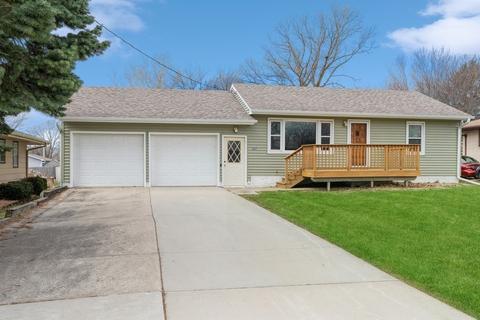 304 Person St, Runnells, IA 50237