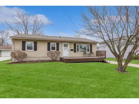 4105 66th St, Urbandale, IA 50322