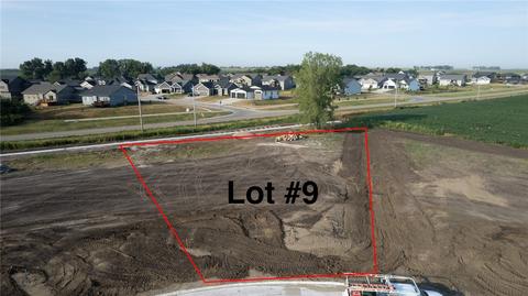 1326 NW 28th St, Grimes, IA 50111