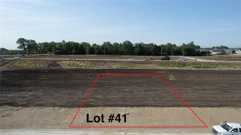 1202 NW 29th Ct, Grimes, IA 50111