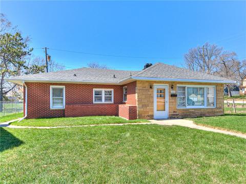1227 Stafford Ave, Ames, IA 50010